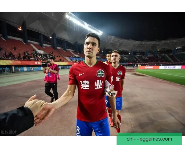 约罗曼联季前重伤遭遇重大打击 球迷忧心新赛季表现受影响